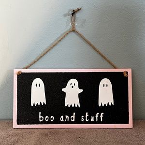 Small halloween decor